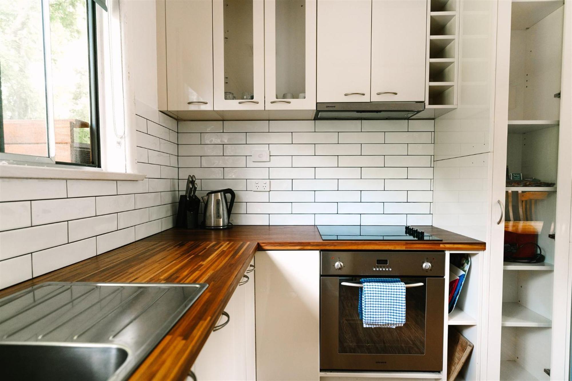 Alpine Riverside Cottages Porepunkah Bagian luar foto